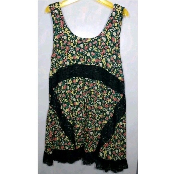 Easel Mini Sundress M Black Floral Dark Romantic Boho Beachy Fairy Cottagecore - Picture 1 of 8